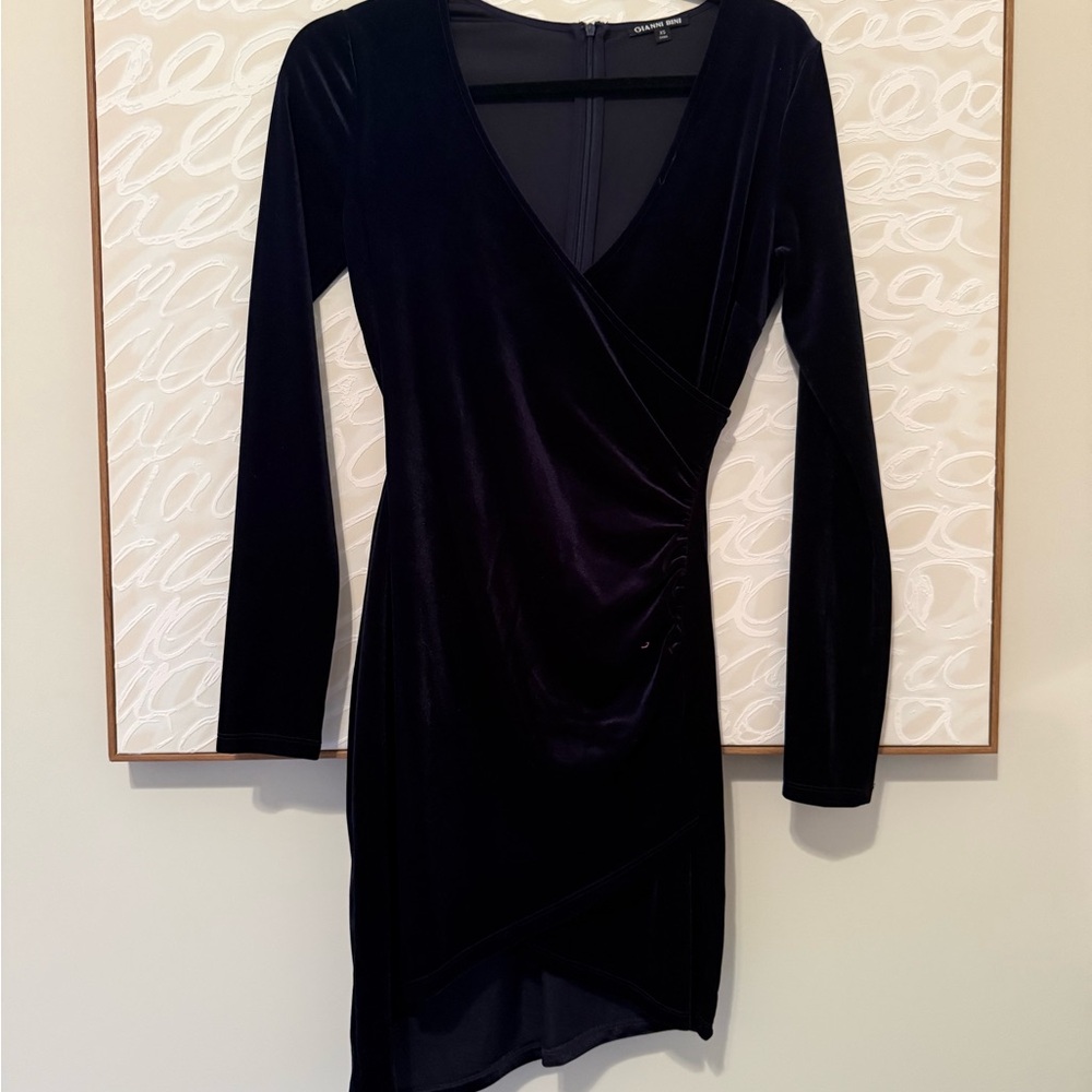 Gianni Bini Black Velvet Long Sleeve Dress